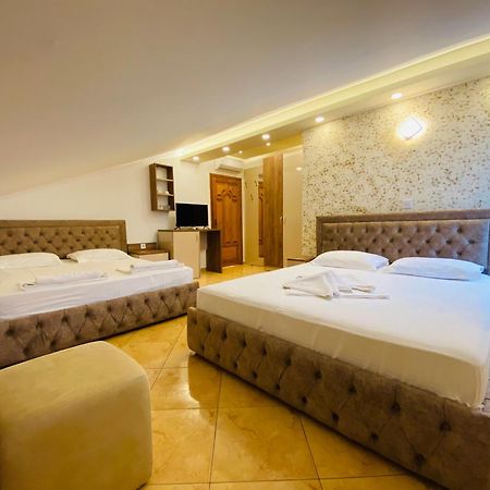 Apart Hotel Llolla Ulcinj Buitenkant foto