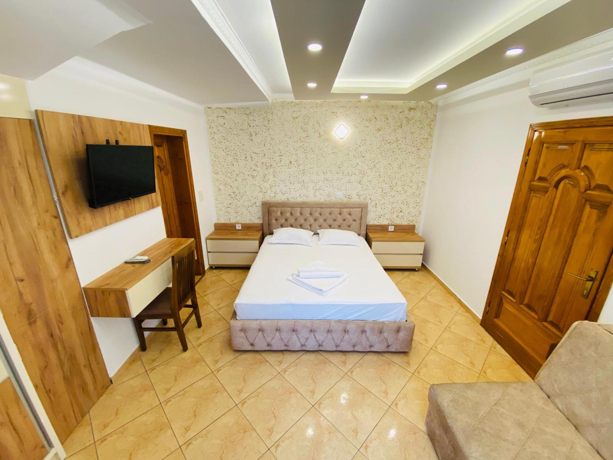 Apart Hotel Llolla Ulcinj Buitenkant foto