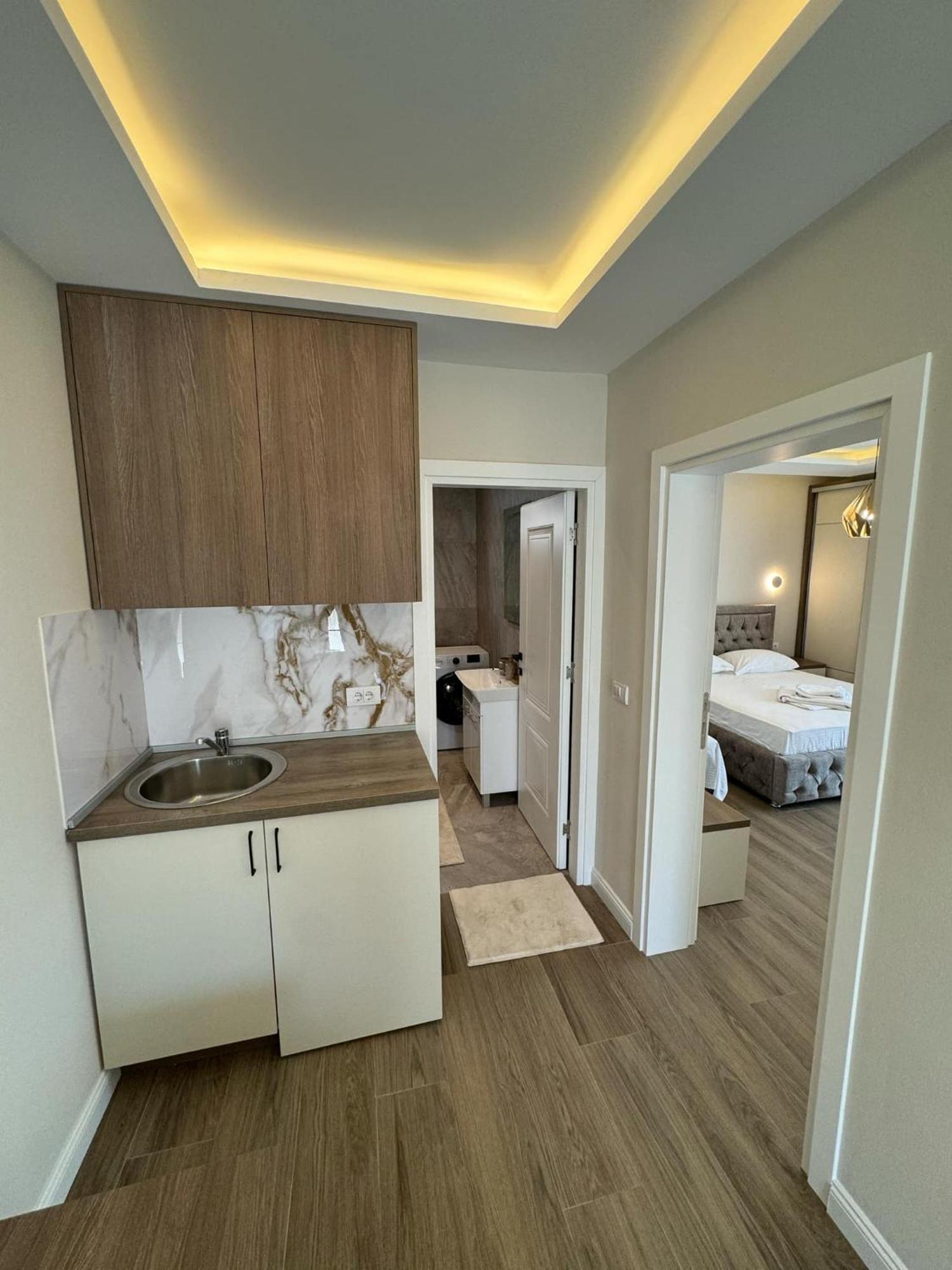 Apart Hotel Llolla Ulcinj Buitenkant foto