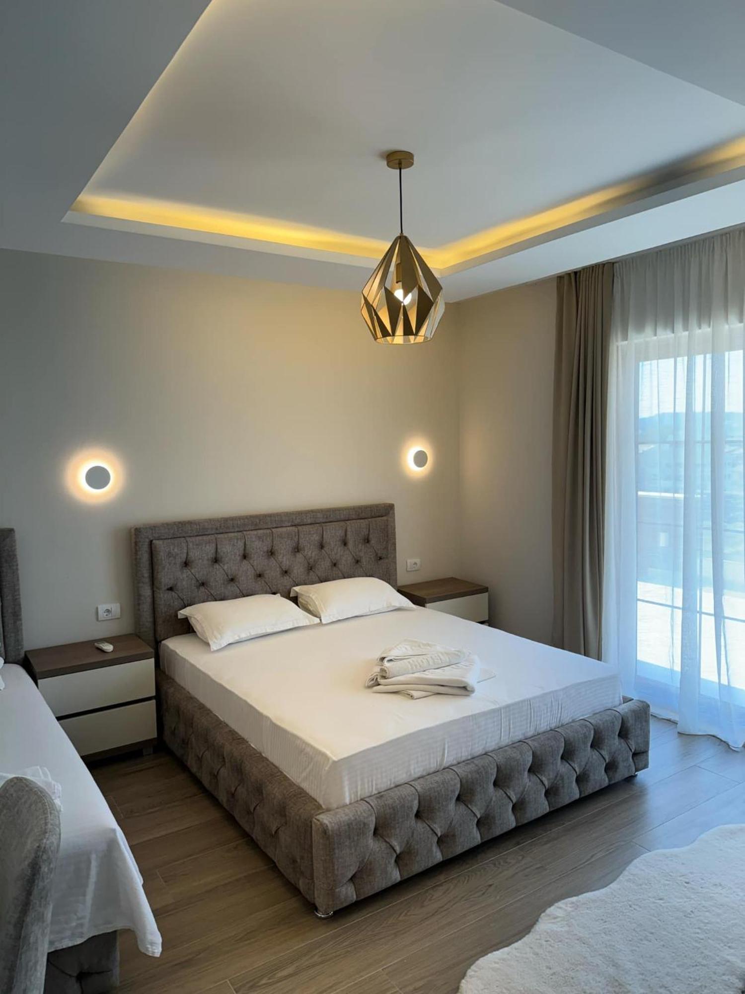 Apart Hotel Llolla Ulcinj Buitenkant foto