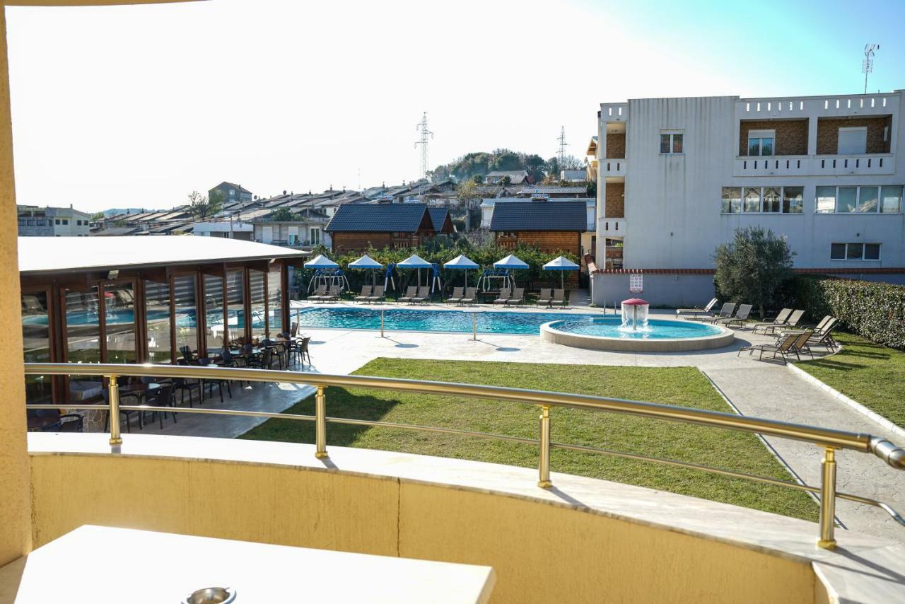 Apart Hotel Llolla Ulcinj Buitenkant foto